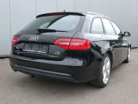 Gebraucht Audi A4 S-Line 177 PS (130 kW) 2015 Mythosschwarz Kombi
