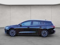 Gebraucht Ford Focus Titanium 125 PS (91 kW) 2024 Agate black metallic Kombi