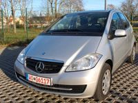 Gebraucht Mercedes A180 109 PS (80 kW) 2009 Silber Limousine