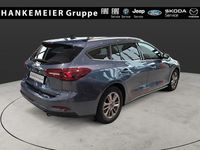 Gebraucht Ford Focus Titanium X 85 PS (62 kW) 2023 Blau Kombi