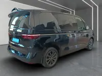Gebraucht VW Multivan Basis 204 PS (150 kW) 2025 Schwarz Van / Kleinbus