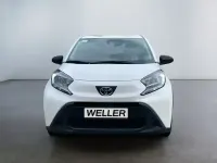 Gebraucht Toyota Aygo 72 PS (52 kW) 2023 Schneeweiß Kleinwagen