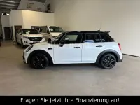 Gebraucht Mini John Cooper Works 178 PS (130 kW) 2024 Weiß Kleinwagen