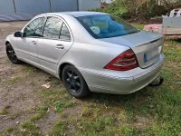 Gebraucht Mercedes 200 122 PS (89 kW) 2001 Silber Limousine
