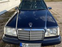 Gebraucht Mercedes 320 220 PS (161 kW) 1994 Blau Limousine