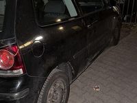 Gebraucht VW Polo Basis 75 PS (55 kW) 2003 Schwarz Limousine