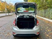 Gebraucht Ford Fiesta Titanium 101 PS (74 kW) 2014 Silber Kleinwagen