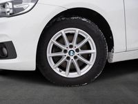 Gebraucht BMW 220 Active Tourer Advantage 192 PS (141 kW) 2017 Weiß Van / Kleinbus
