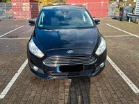 Gebraucht Ford S-MAX S 179 PS (131 kW) 2017 Schwarz Van / Kleinbus