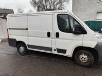 Gebraucht Peugeot Boxer 101 PS (74 kW) 2011 Weiß Van