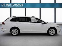 Gebraucht VW Golf VIII Life 131 PS (96 kW) 2023 Weiß Kombi