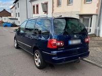 Gebraucht VW Sharan 131 PS (96 kW) 2004 Blau Van / Kleinbus