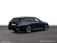 Gebraucht BMW 550e M Sport 489 PS (359 kW) 2025 Schwarz Kombi
