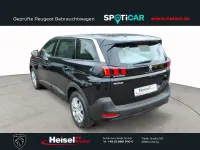 Gebraucht Peugeot 5008 Active 131 PS (96 kW) 2023 Schwarz SUV
