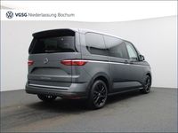 Gebraucht VW Multivan Style 150 PS (110 kW) 2025 Grau Van