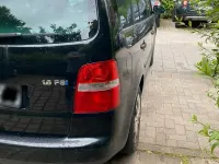 Gebraucht VW Touran 106 PS (77 kW) 2003 Schwarz Van / Kleinbus
