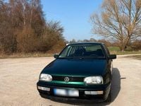 Gebraucht VW Golf III 75 PS (55 kW) 1997 Grün Kleinwagen