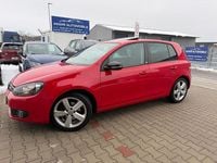 Gebraucht VW Golf VI Style 122 PS (89 kW) 2011 Rot Kleinwagen
