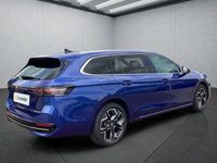 Gebraucht VW Passat 150 PS (110 kW) 2024 Blau Kombi