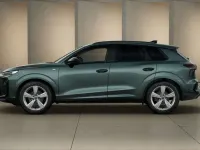 Neu Audi Q3 Ambiente 150 PS (110 kW) 2026 Grün SUV