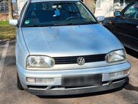 Gebraucht VW Golf III 60 PS (44 kW) 1997 Silber Kleinwagen