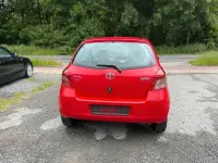 Gebraucht Toyota Yaris Basis 69 PS (50 kW) 2008 Rot Kleinwagen