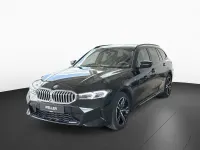 Gebraucht BMW 330e M Sport 292 PS (214 kW) 2025 Black sapphire (schwarz) Kombi