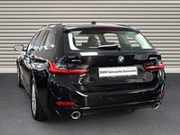 Gebraucht BMW 320 Efficient Dynamics 190 PS (139 kW) 2022 Schwarz uni Kombi