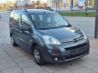 Gebraucht Citroën Berlingo Feel 99 PS (72 kW) 2015 Grau Van / Kleinbus