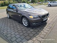 Gebraucht BMW 530 272 PS (200 kW) 2013 Grau Kombi