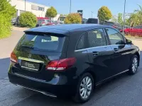 Gebraucht Mercedes B180 122 PS (89 kW) 2016 Schwarz Kleinwagen