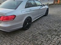 Gebraucht Mercedes E300 231 PS (169 kW) 2014 Silber Limousine