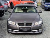 Gebraucht BMW 320 Cabriolet Exclusive 170 PS (125 kW) 2011 Grau Cabrio