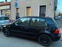 Gebraucht VW Golf IV 65 PS (47 kW) 2002 Schwarz Kleinwagen