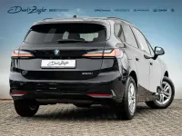 Gebraucht BMW 220 Active Tourer Luxury Line 170 PS (125 kW) 2025 Saphirschwarzmetallic Van / Kleinbus