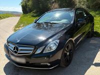 Gebraucht Mercedes E250 204 PS (150 kW) 2010 Schwarz Coupé