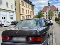 Second-hand Mercedes 190 109 CP (80 kW) 1993 Andere farben Berlinǎ