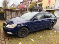 Gebraucht Skoda Octavia Ambition 140 PS (102 kW) 2012 Blau Kombi