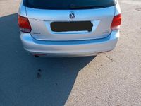 Gebraucht VW Golf VI 105 PS (77 kW) 2011 Silber Kleinwagen