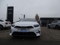 Gebraucht Kia Ceed 120 PS (88 kW) 2024 Weiß Kleinwagen