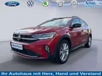 Gebraucht VW Taigo Move 110 PS (80 kW) 2024 Kings red metallic SUV