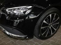 Gebraucht Mercedes E300 Avantgarde 211 PS (155 kW) 2021 Unilack schwarz Kombi