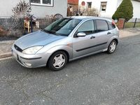 Gebraucht Ford Focus 114 PS (83 kW) 2002 Silber Kleinwagen