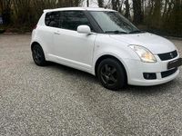 Gebraucht Suzuki Swift 92 PS (67 kW) 2009 Weiß Kleinwagen