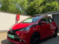 Gebraucht Toyota Aygo X-wave 69 PS (50 kW) 2016 Rot Kleinwagen