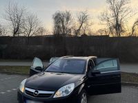 Gebraucht Opel Signum 105 PS (77 kW) 2006 Schwarz Kleinwagen