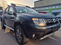 Gebraucht Dacia Duster Celebration 105 PS (77 kW) 2015 Grau SUV
