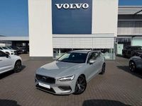 Gebraucht Volvo V60 145 PS (106 kW) 2024 Kombi