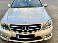 Gebraucht Mercedes C180 AMG line 156 PS (114 kW) 2014 Kombi