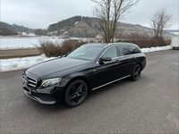 Gebraucht Mercedes E220 194 PS (142 kW) 2016 Schwarz Kombi